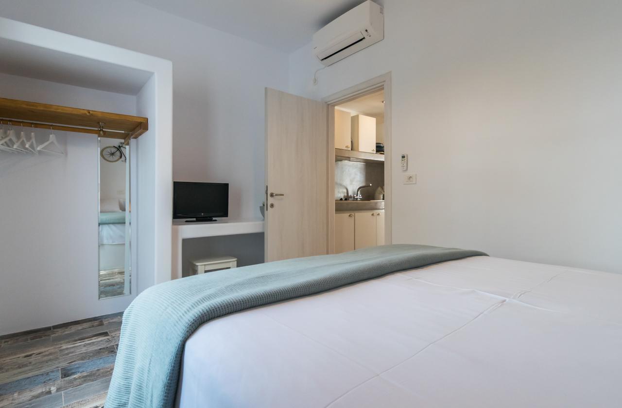 Giannoulis Hotel Adamantas  Exteriör bild